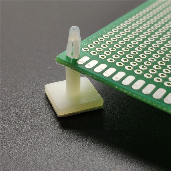 100個プラスチックpcb柱スティックにスタンドオフスペーサ - Circuit Snap Kit のレビューと価格